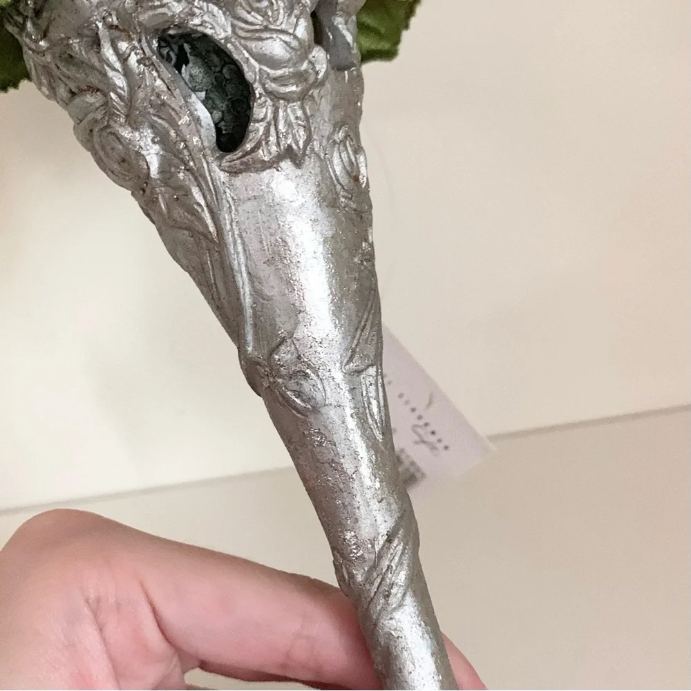 Beautiful beaded flower decor silver vase
